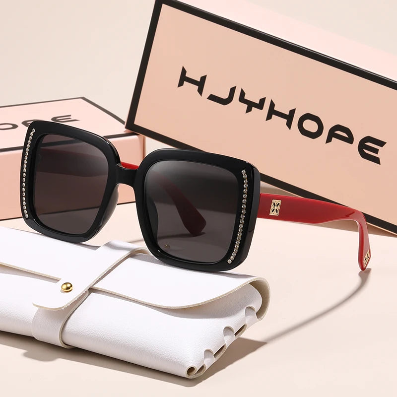 Oculos de Sol Feminino Quadrado Hope