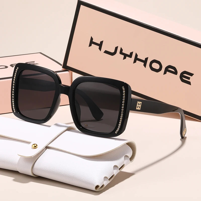 Óculos de Sol Feminino Quadrado Hope